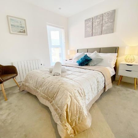 Gild House 2-Bedroom Apartment Close To Town Centre ボーンマス エクステリア 写真